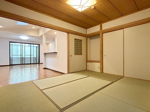 LINE_ALBUM_上祖師谷2丁目戸建_260213_44