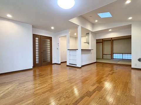 LINE_ALBUM_上祖師谷2丁目戸建_260213_46